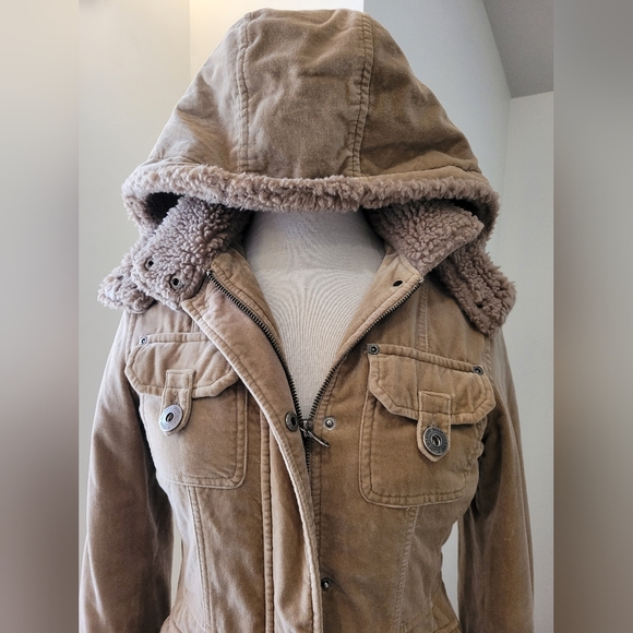 Velvet faux shearling hooded jacket - Picture 2 of 7